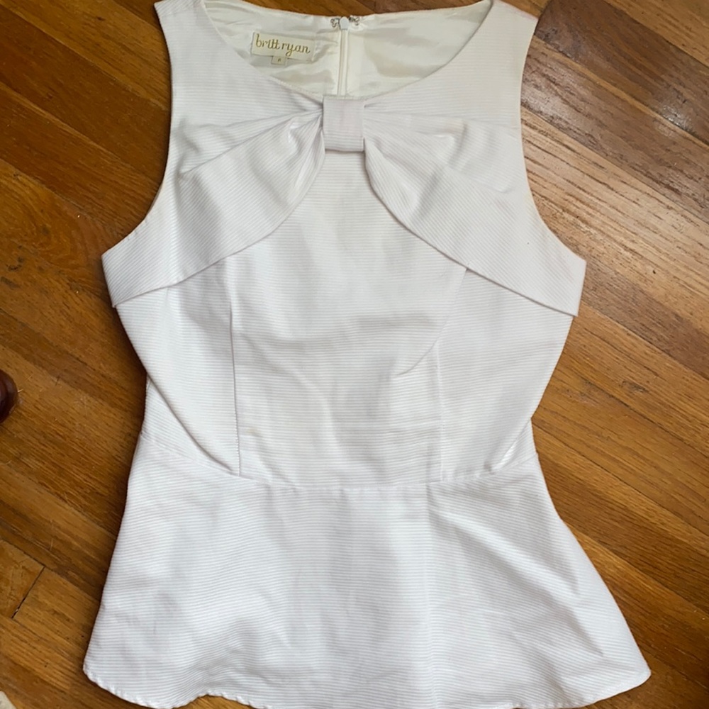 Britt Ryan white bow front peplum top 6